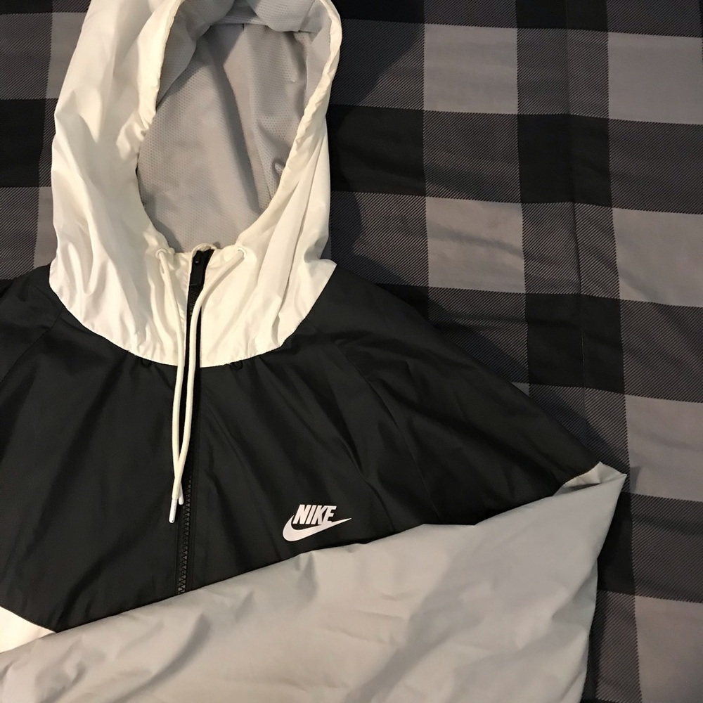 Nike Windbreaker